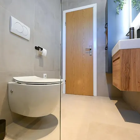 Vikendica Marija With Pool *