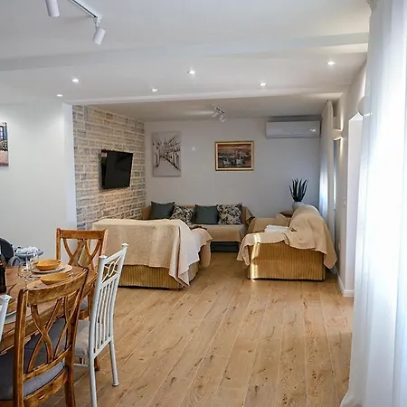 Marija With Pool Vikendica *