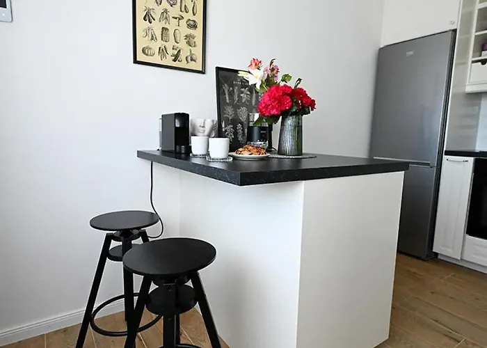 Nyaraló Marija With Pool Buković