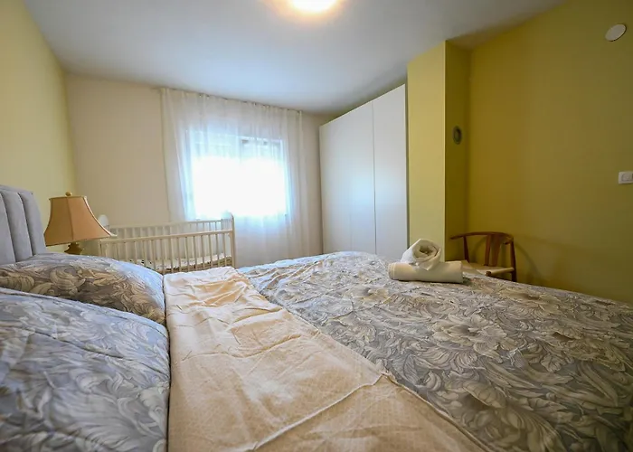 Nyaraló Marija With Pool *