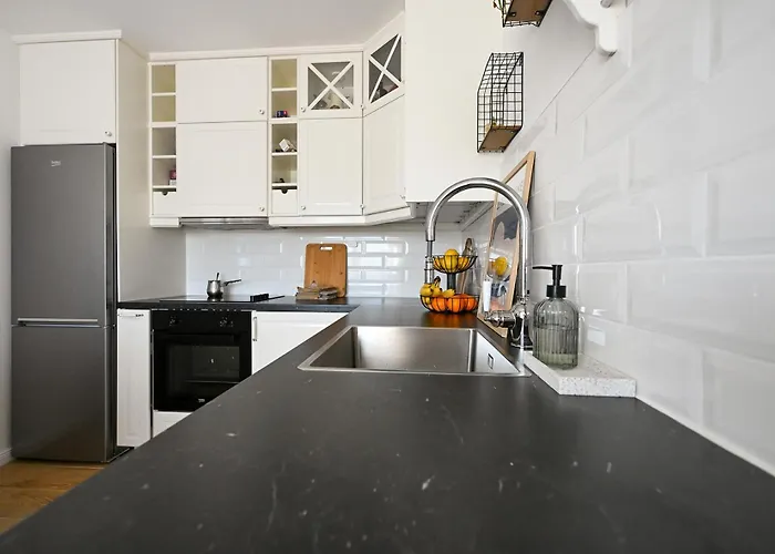 Marija With Pool Bukovic